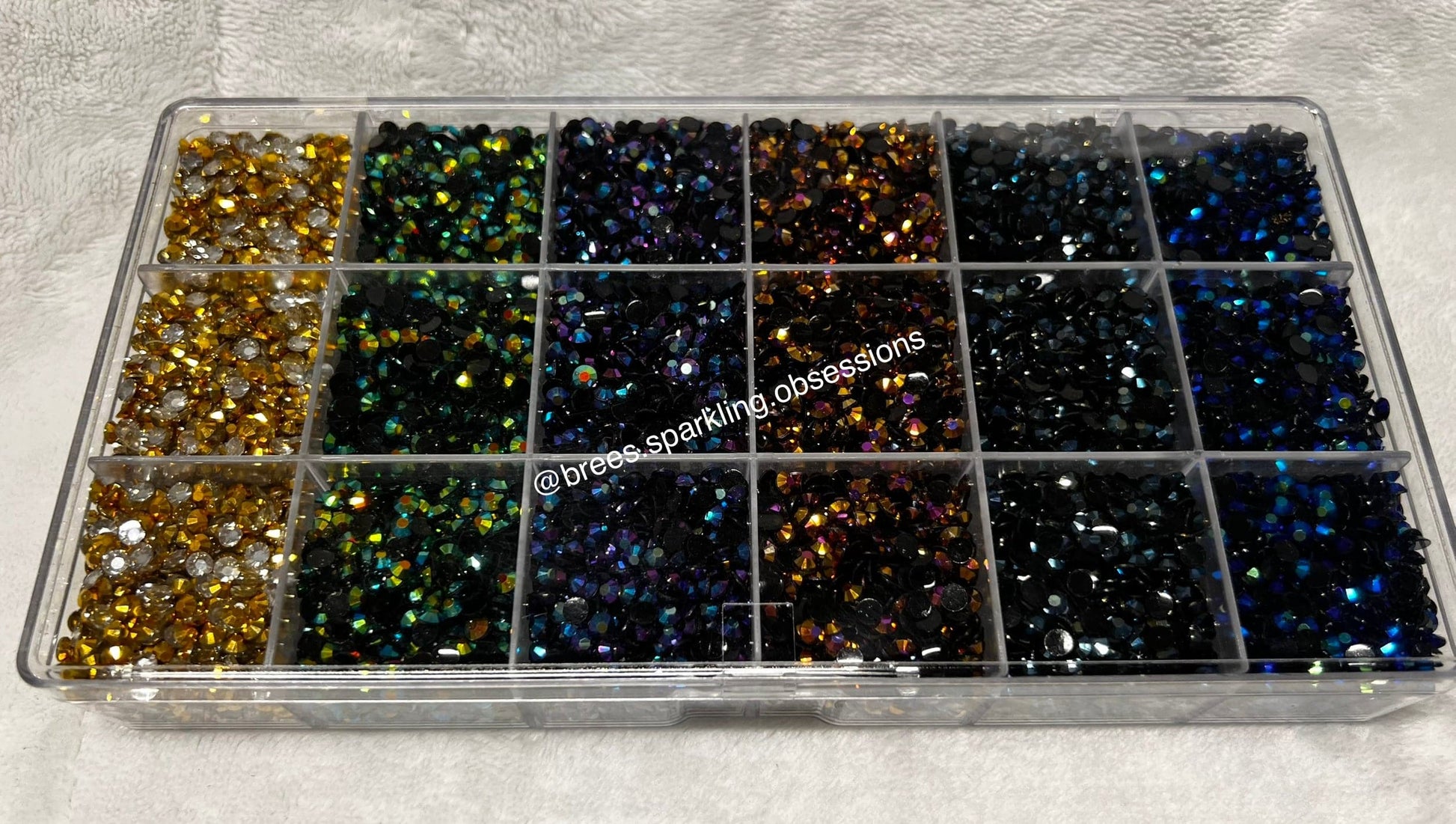 4MM Lovely Metals Rhinestone Kit – BOLD Crafting